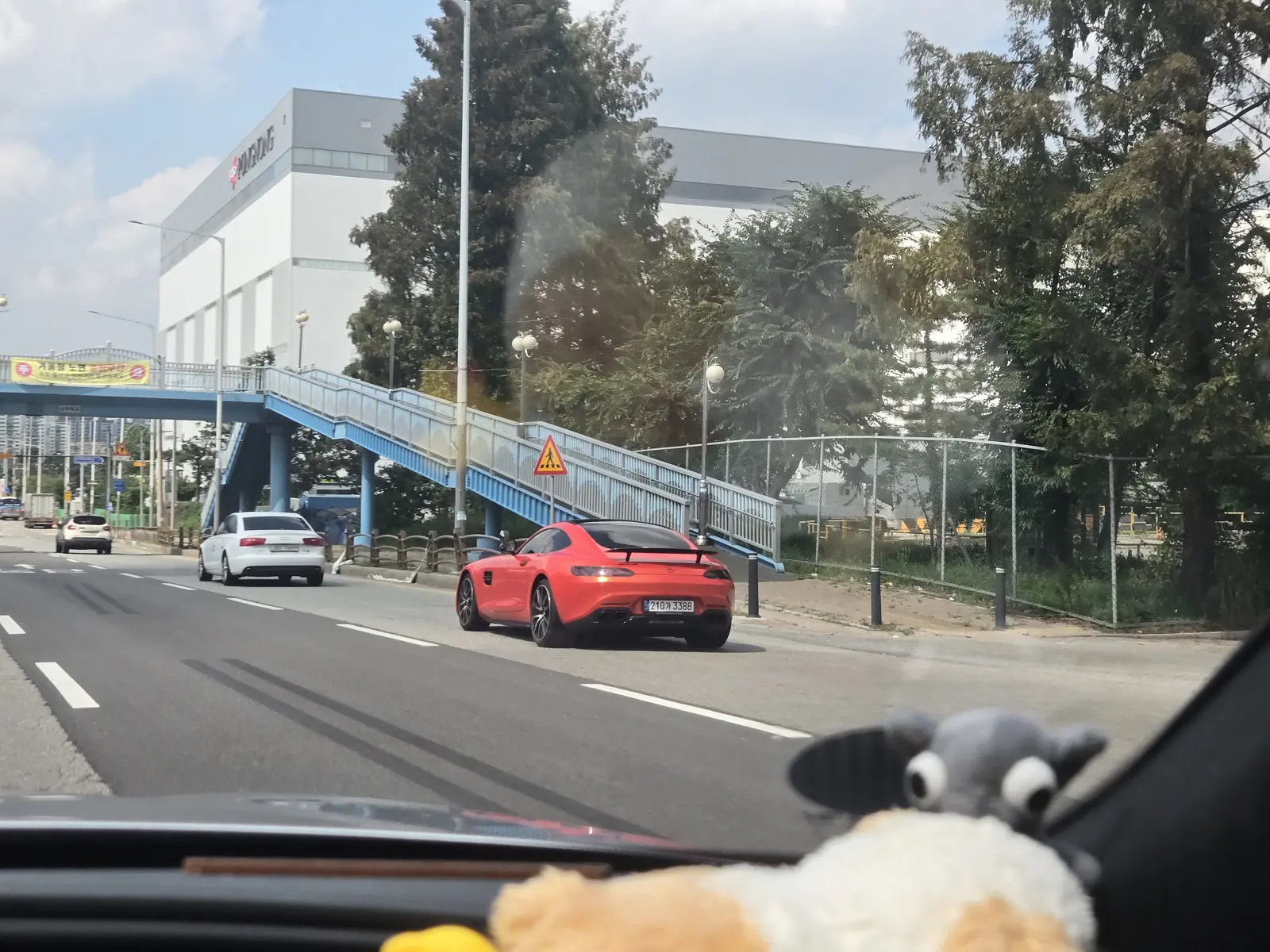 Mercedes-Benz AMG GT 사진 1