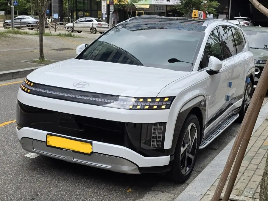 Hyundai IONIQ 9 사진 1