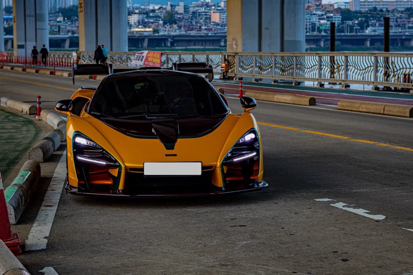 McLaren Senna 사진 1