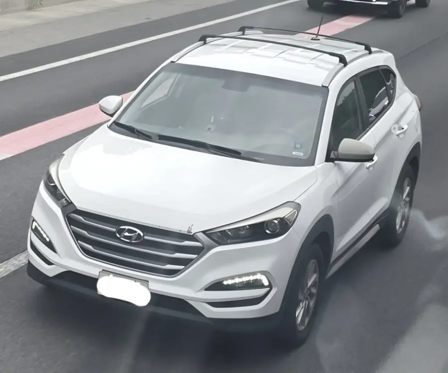 Hyundai Tucson 사진 1