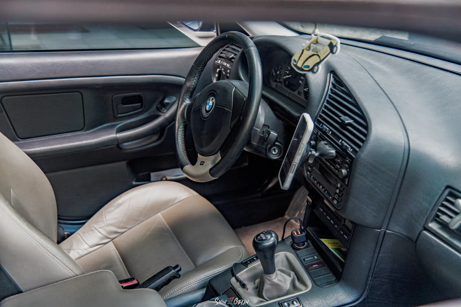 BMW 3 Series Wagon 사진 7