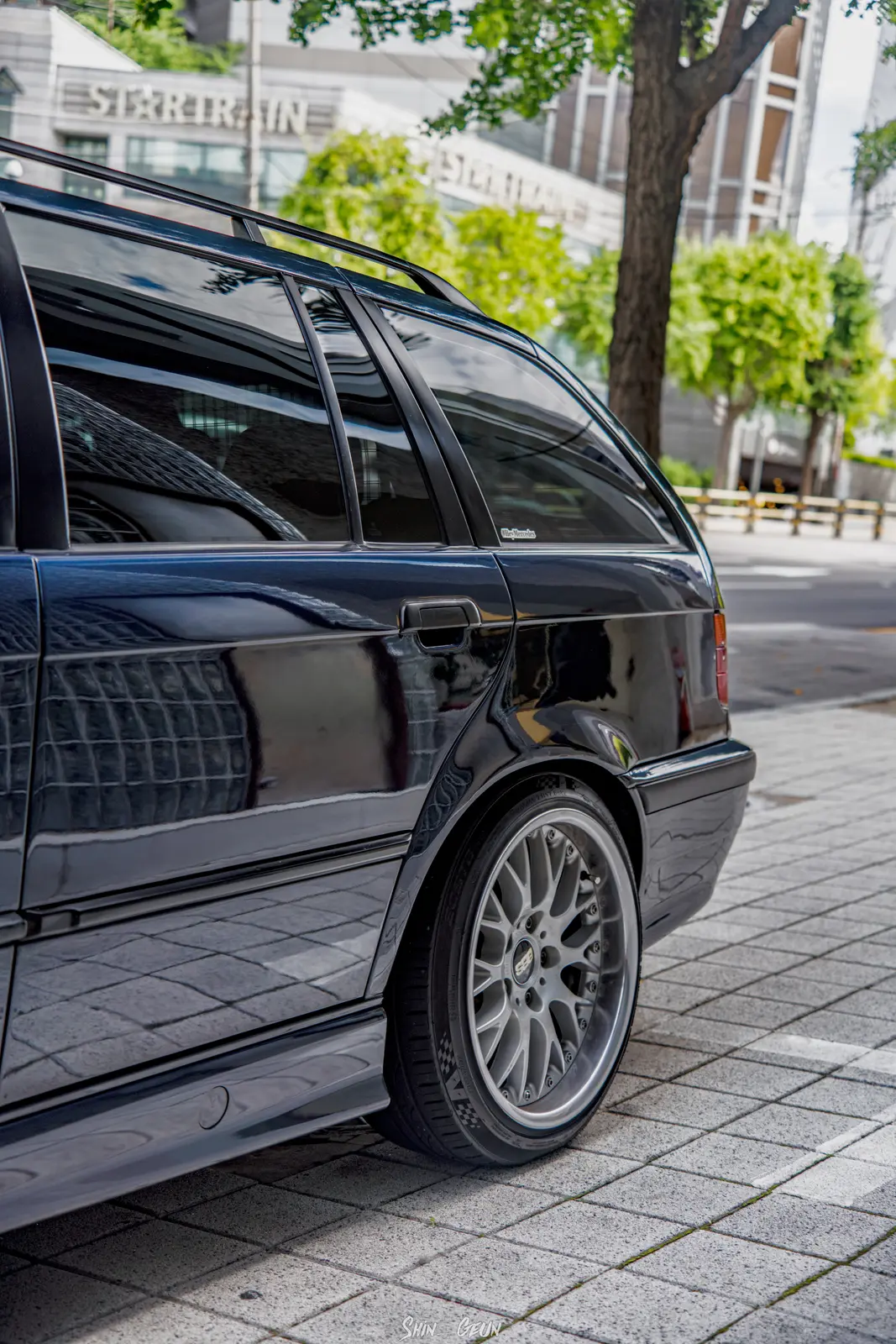 BMW 3 Series Wagon 사진 9