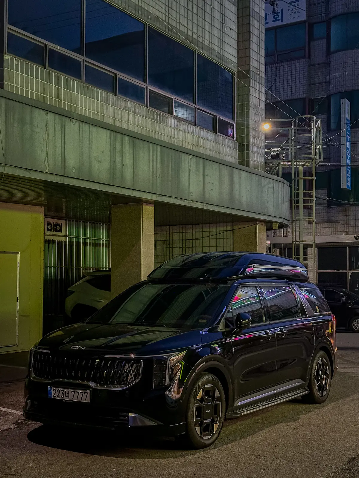 Kia Carnival 사진 1