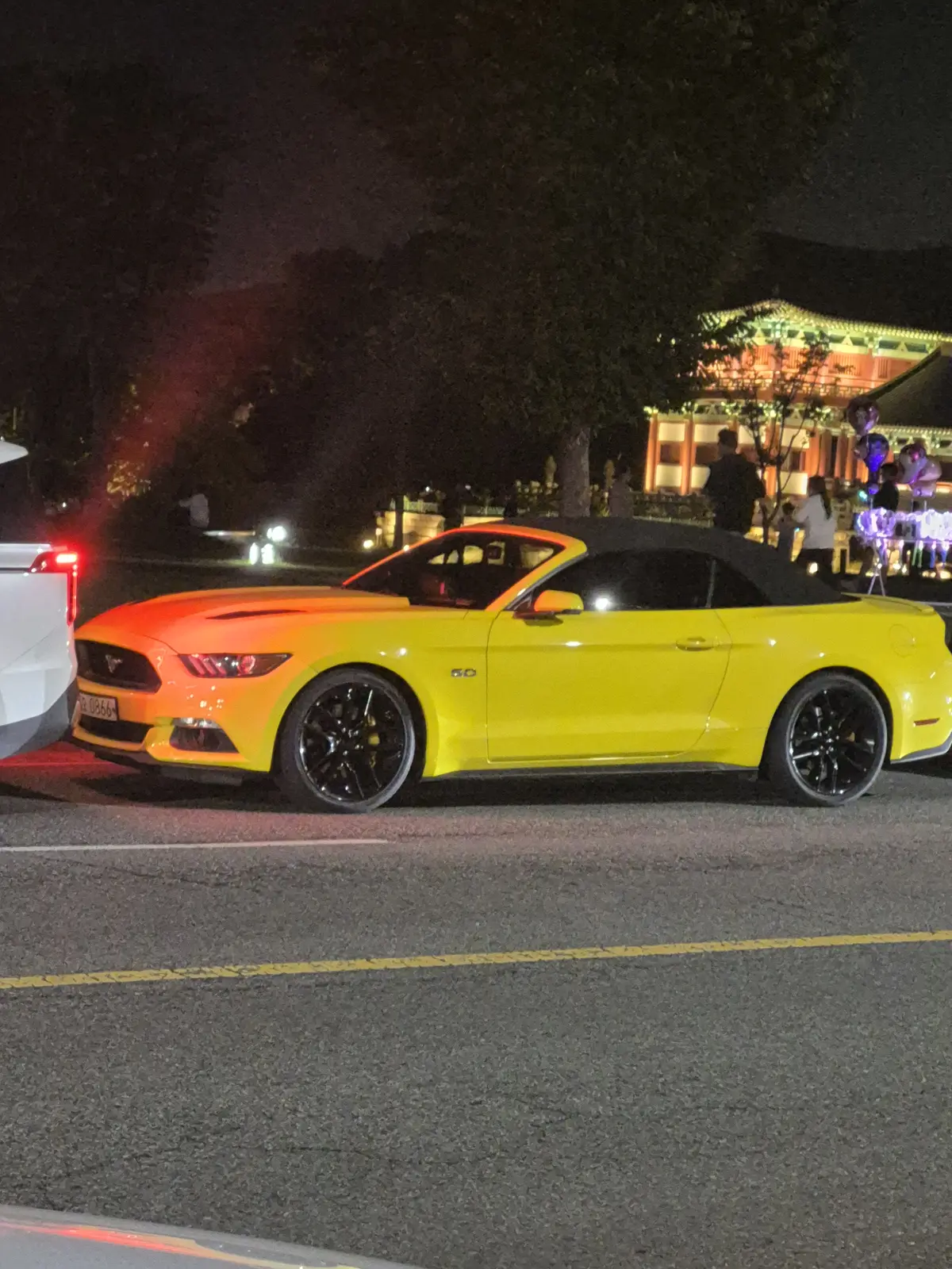 Ford Mustang Dark Horse 사진 1