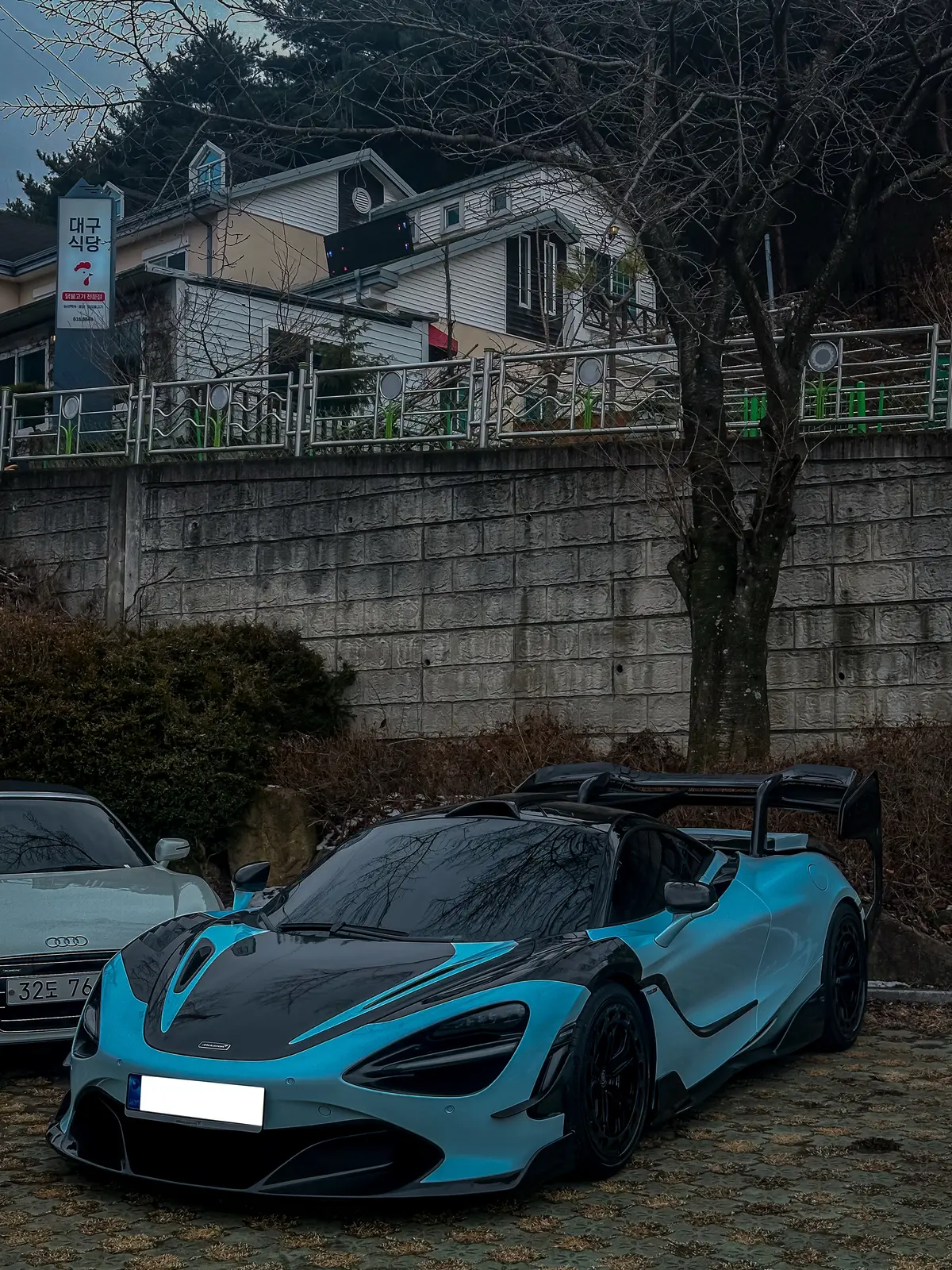 McLaren 720S 사진 1