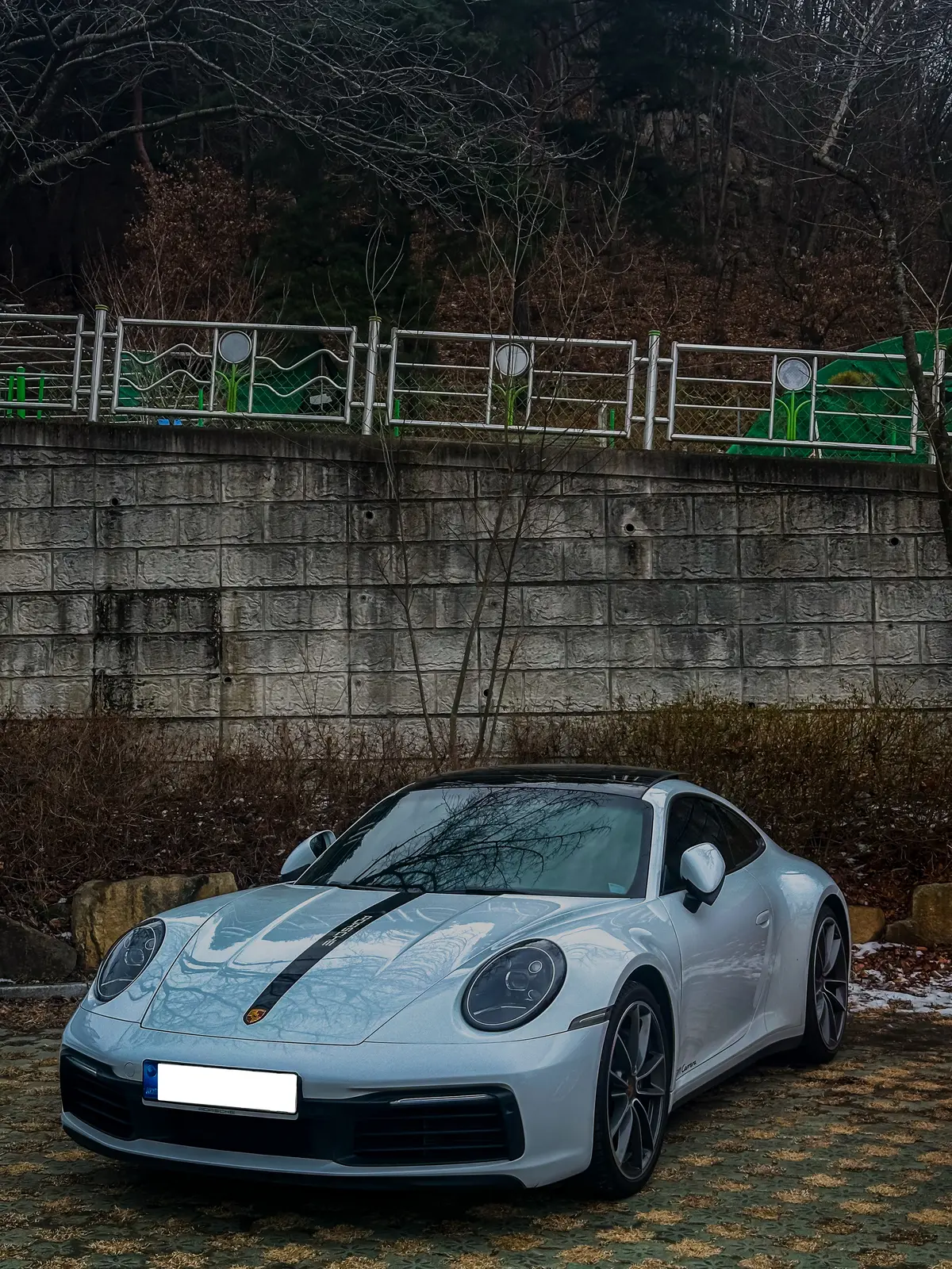 Porsche 911 Carrera 사진 1