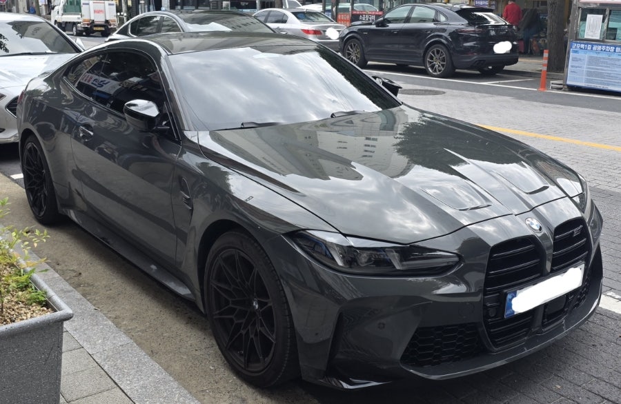 BMW M4 SPOT 게시글 이미지