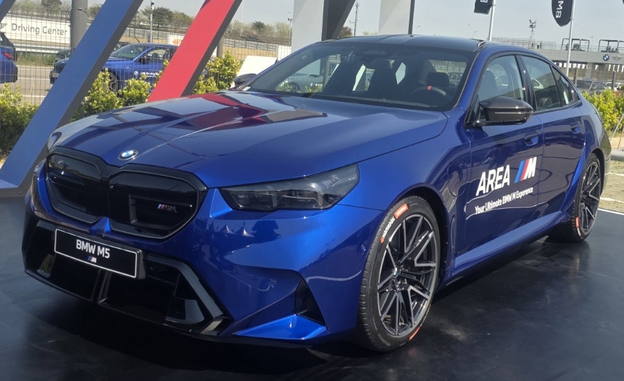 BMW M5 SPOT 게시글 이미지