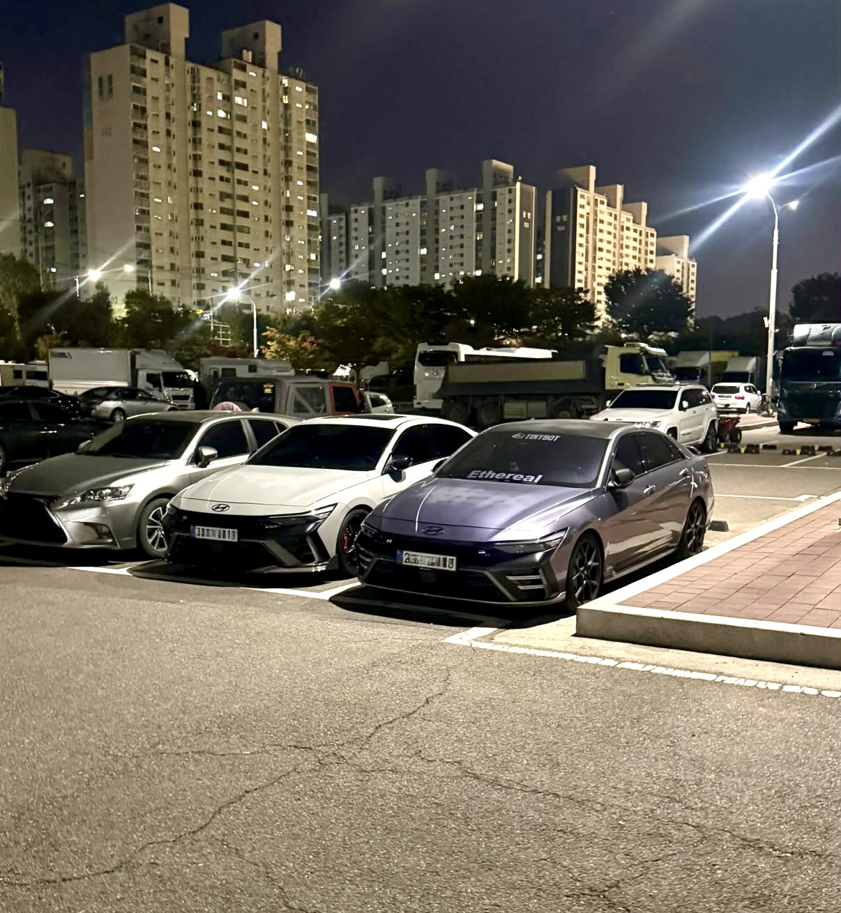 동네 주민 🤭 첨부 이미지