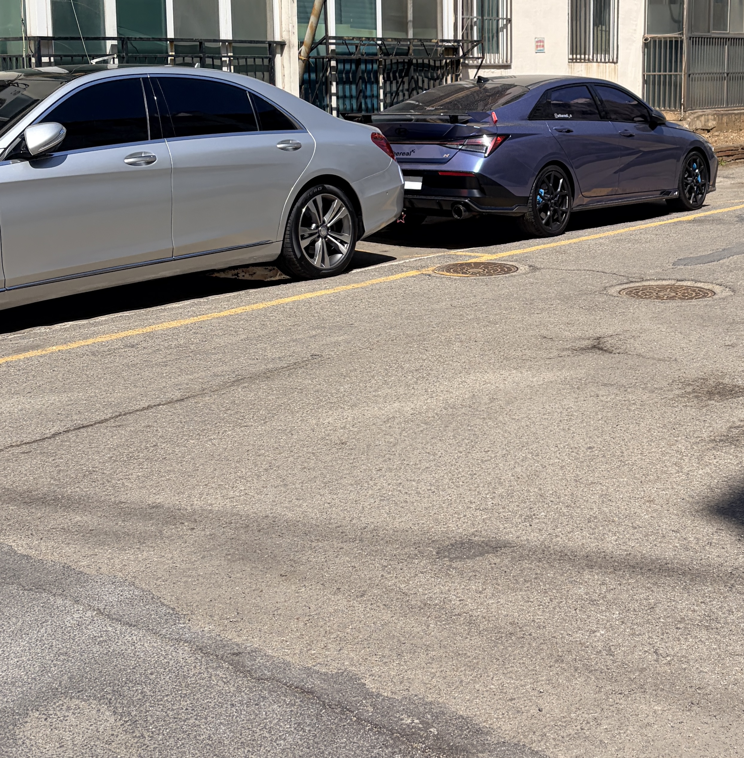 멀리서 본 내 차 (낮) 첨부 이미지